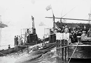 Submarine Prints: USS Snapper & USS Stingray, between c1910 and c1915. Creator: Bain News Service