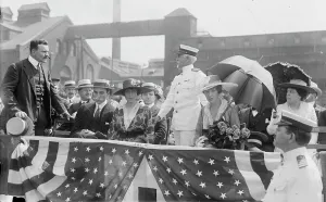 Us Flag Prints: V. Astor, Com. F.P. Forshew, Mrs
