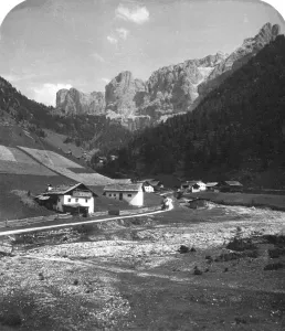 Chalet Prints: A valley in Wolkenstein, Tyrol, c1900s. Artist: Wurthle & Sons