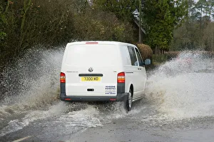 Flooding Prints: Van driving through Floods at Beauleu 2008