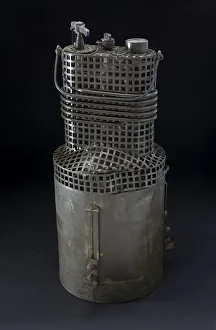 Vaporizer, Oxygen, Imperial German Air Force, 1918. Creator: Ahrendt und Heylandt G. m. b. H