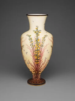 Butterflies Gallery: Vase d Arezzo, Sèvres, 1884 / 85. Creators: Sèvres Porcelain Manufactory
