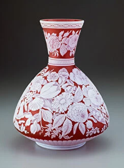 Blown Glass Gallery: Vase, Stourbridge, 1885 / 90. Creators: Thomas Webb and Sons, George Woodall