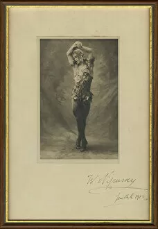 Ballets Russes Collection: Vaslav Nijinsky in the Ballet Le Spectre de la Rose, 1911