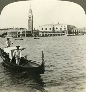 Campanile Collection: Venice - white swan of cities. N. from S. Giorgio Island, Italy, c1909