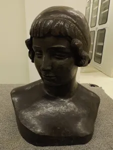 Bust Prints: Venus, late 19th or early 20th century. Creator: Aristide Maillol