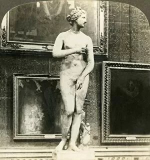 Aphrodite Gallery: Venus de Medici in the Uffizi Palace, Florence, Italy, c1909. Creator: Unknown