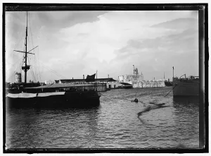 Gulf Prints: Veracruz, Mexico, between 1914 and 1917