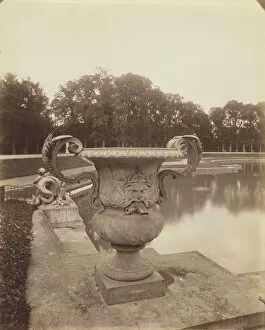 Andre Lenotre Gallery: Versailles, Vase, Bassin de Neptune, 1901. Creator: Eugene Atget