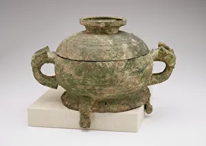 Vessel (kuei) and cover with stand, Western Zhou dynasty, 9th century BCE Vessel (kuei) and cover with stand, Western Zhou dynasty, 9th century BCE