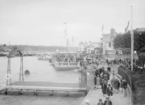 Waterfront Prints: Victoria Parade, Cowes, Isle of Wight, c1935. Creator: Kirk & Sons of Cowes