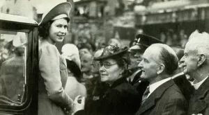 East End Prints: Victory Tour of East End of London - 9th May, 1945, 1947. Creator: Unknown