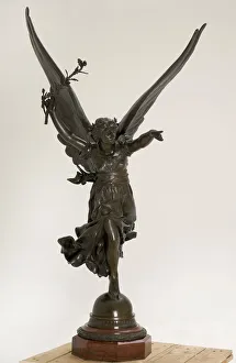 Automibilia Gallery: The Victory trophy. Creator: Unknown
