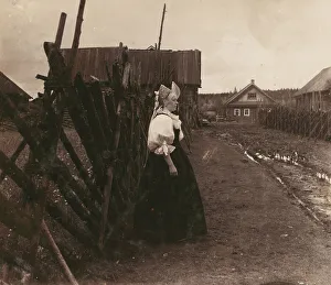 Ethnographic Prints: Side view of an antique peasant dress [Russian Empire]