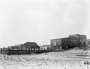View of Long Beach, New York, between 1911 and 1942. Creator: Arnold Genthe