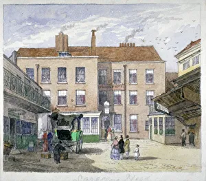 View of the Saracens Head Inn, Snow Hill, City of London, c1835. Artist