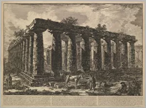 Campania Gallery: View showing the remains of a large enclosure of columns
