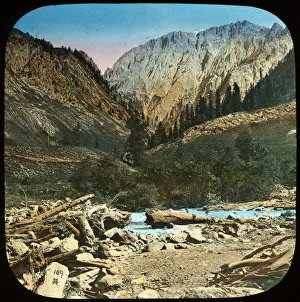 View between Sonamarg and Baltal, Kashmir, India, late 19th or early 20th century View between Sonamarg and Baltal, Kashmir, India, late 19th or early 20th century