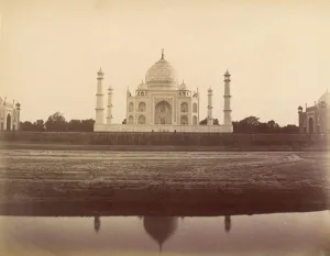 Agra Uttar Pradesh India Gallery: View of the Taj Mahal from the Jamuna, Agra, 1860s-70s. Creator: Unknown