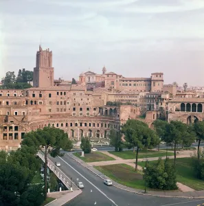View of Trajans market from the forum of Trajan. Artist: Apollodorus of Damascus