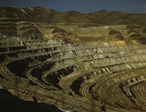 Freight Wagon Prints: View of the Utah Copper Company open-pit mine workings at Carr Fork