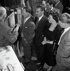 Barbeque Gallery: Viewing new barbeque ovens, Wilsic, near Doncaster, South Yorkshire, 1961. Artist