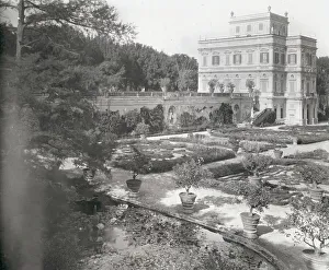 Parterre Prints: Villa Doria-Pamphili, Monteverde, Rome, Italy, 1925. Creator: Frances Benjamin Johnston