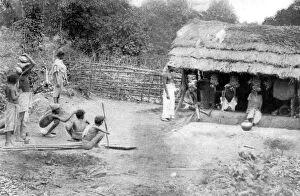 Images Dated 19th September 2007: Village outcasts shopping in south India, 1926