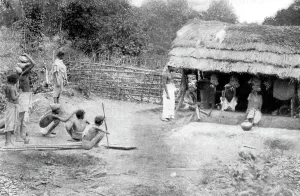 Images Dated 19th September 2007: Village outcasts shopping in south India, 1926