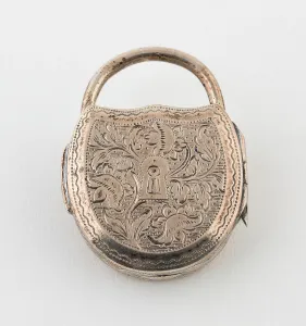Silver And Silver Gilt Prints: Vinaigrette in the Form of a Padlock, Birmingham, 1818 / 19
