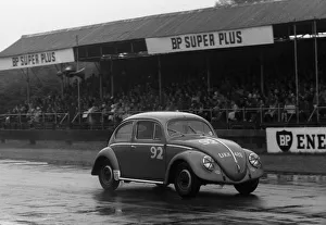 Vaughan Prints: Volkswagen Beetle, R. Vaughan, Goodwood Members Meeting 1959. Creator: Unknown