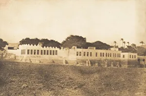 Upper Egypt Prints: Vue du Divan et du Palais du Gouverneur, a Syout, 1849-50. Creator: Maxime du Camp