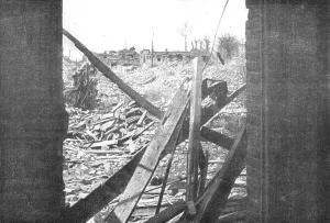 Vue prise d'une fenetre de la Maisonnette'sur des batiments en ruines, ou les Allemands... 1916. Creator: Unknown. Vue prise d'une fenetre de la Maisonnette'sur des batiments en ruines, ou les Allemands... 1916. Creator: Unknown