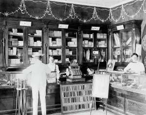 Shop Owner Prints: Waldrop Photographic Co. San Juan, Puero Rico, between 1895 and 1910. Creator: Unknown
