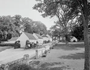 The Wall at the edge of the lawn at Mt. Vernon, c.between 1910 and 1920. Creator: Unknown