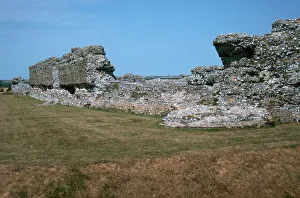 Walls of the Roman port of Richborough, 1st century