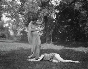 Wanger, Beatrice, Miss, and Miss Marian Berenger, 1918 or 1919. Creator: Arnold Genthe