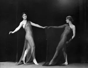 Connection Prints: Wanger, Beatrice, Miss, and Miss Marian Berenger, 1918 or 1919. Creator: Arnold Genthe
