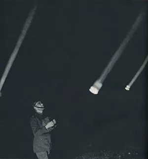 Hmso Gallery: War... 1941. Artist: Cecil Beaton