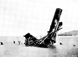 Shipwreck Prints: The War in Eastern Asia: the last of the Chinese cruiser 'Yangwai'