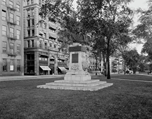 Columbus Christopher Prints: Washington Boulevard and Columbus monument