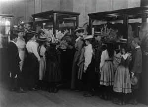 Field Trip Prints: Washington, D.C. school children on field trip - at the Smithsonian