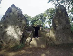 36th Century Bc Collection: Waylands Smithy, 36th century BC