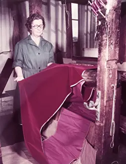 Craftswoman Prints: Weaving velvet for the coronation robe