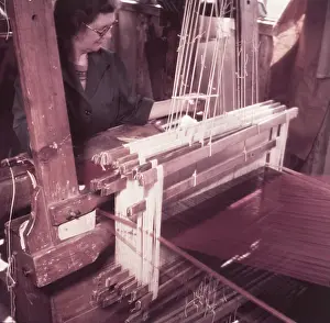 Craftswoman Prints: Weaving velvet for the coronation robe