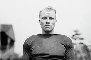 American Football Prints: Weiser [i.e. Wiser] - Yale, 1913. Creator: Bain News Service