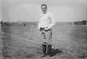 American Football Prints: Wendell - Ex-capt. Harvard, 1913. Creator: Bain News Service