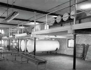 Drinks Industry Prints: Whisky blending at Wiley & Co, Sheffield, South Yorkshire, 1960