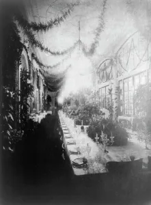 Official Residence Prints: White House - long corridor used for State Dinner