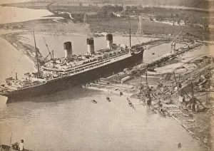 Graving Dock Prints: The White Star Liner Majestic entering the worlds largest graving dock at Southampton